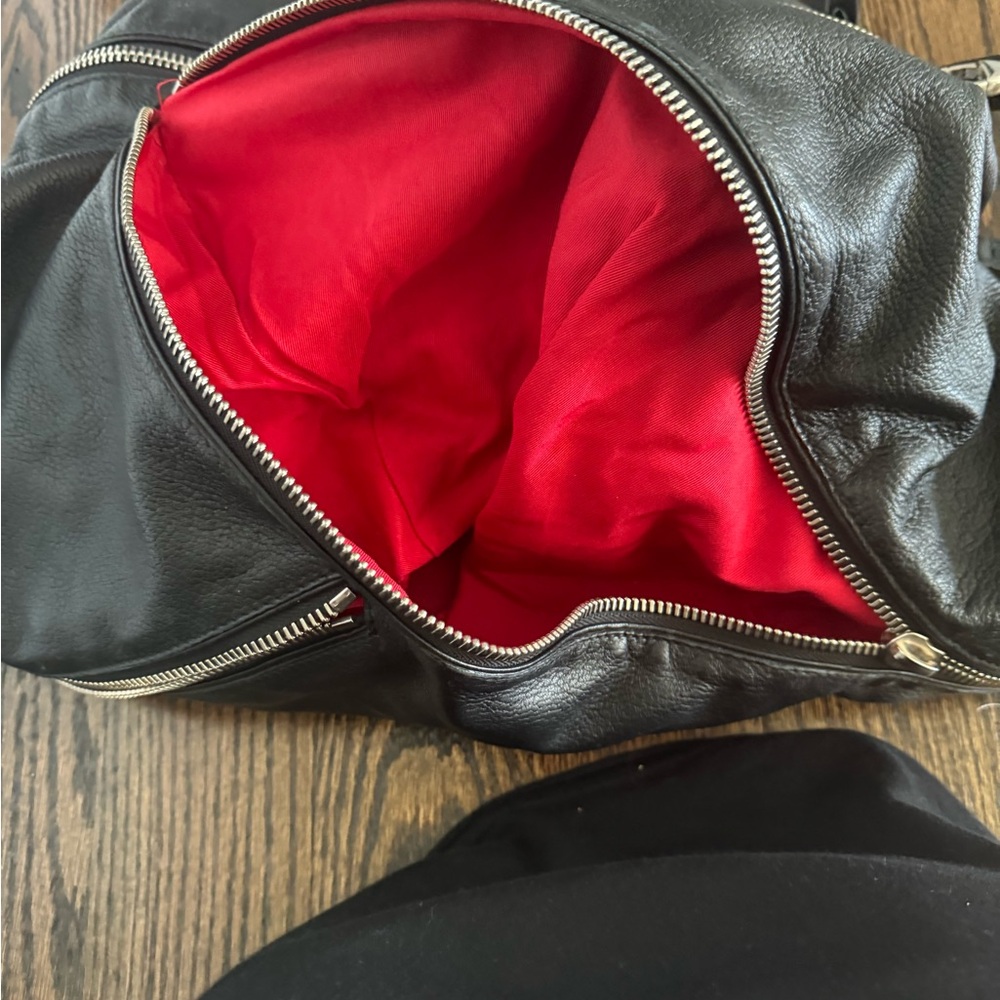 Christian Louboutin Black Leather Trophe Large Shoulder Bag - Picture 9 of 12